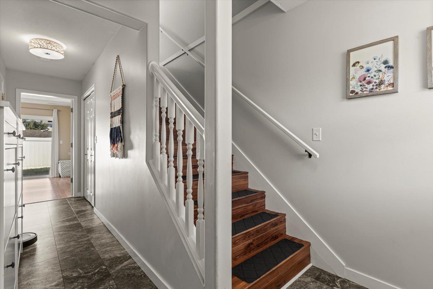 112 5765 VEDDER ROAD|Garrison Crossing