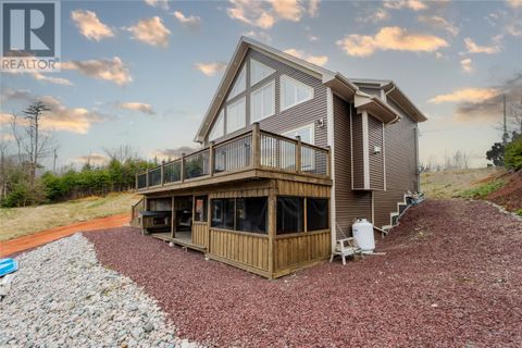 6 Tuscany Place Whitbourne NF A0B3K0