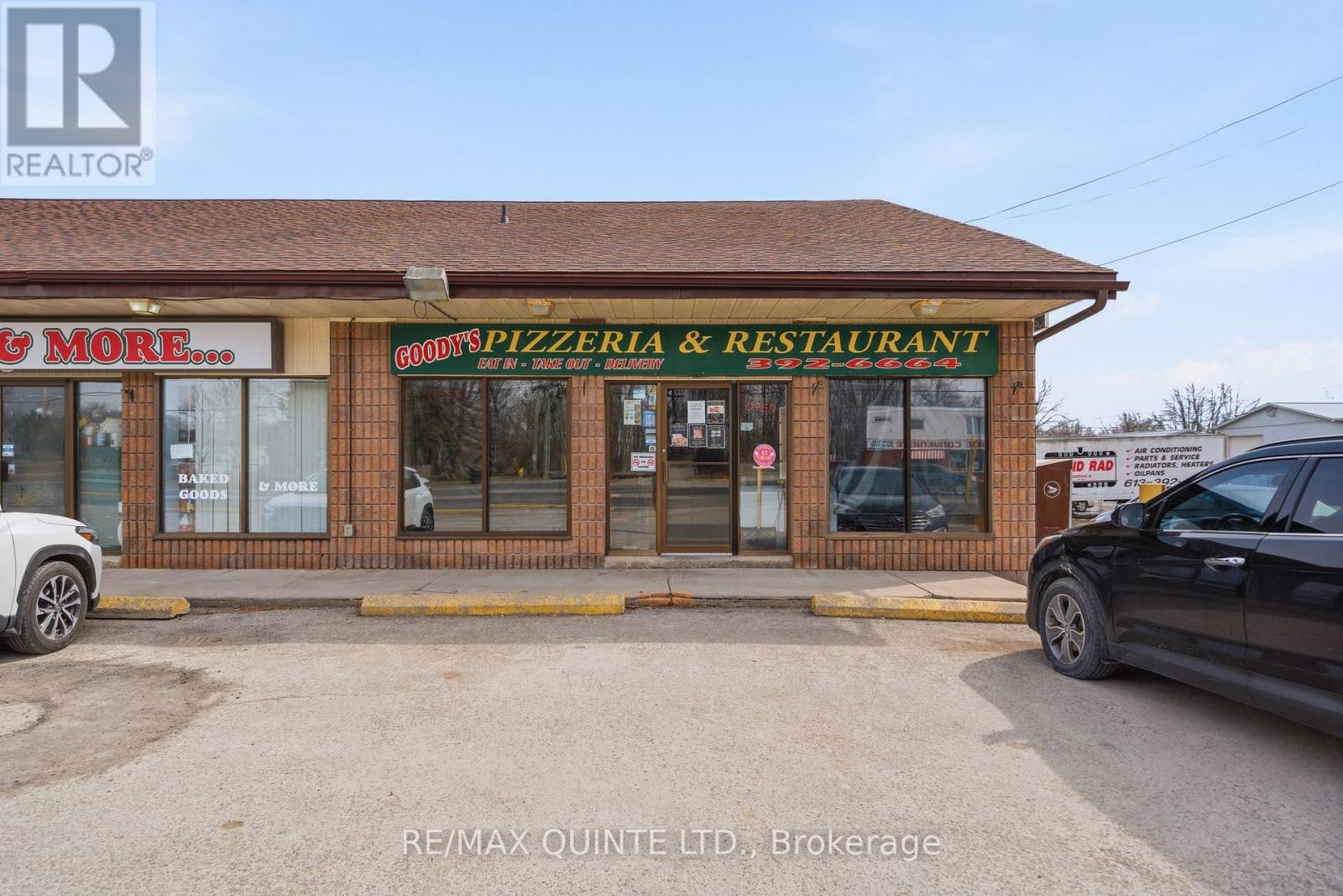 Photo 1 of 20 — 748 OLD HIGHWAY 2 HIGHWAY, Quinte West (Sidney Ward), ON K8V5P5