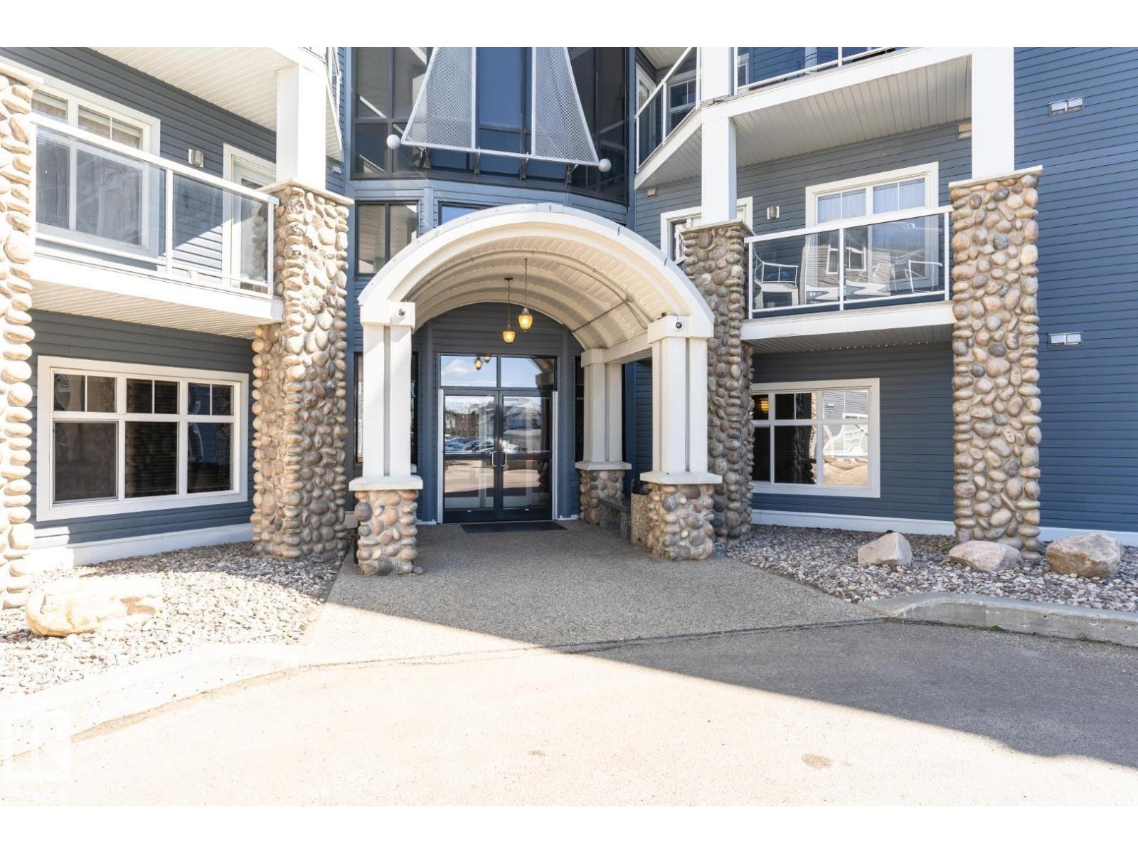 #113 16035 132 ST NW