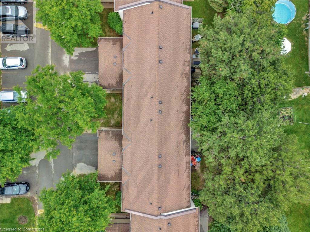 476 KINGSCOURT Drive Unit# 19