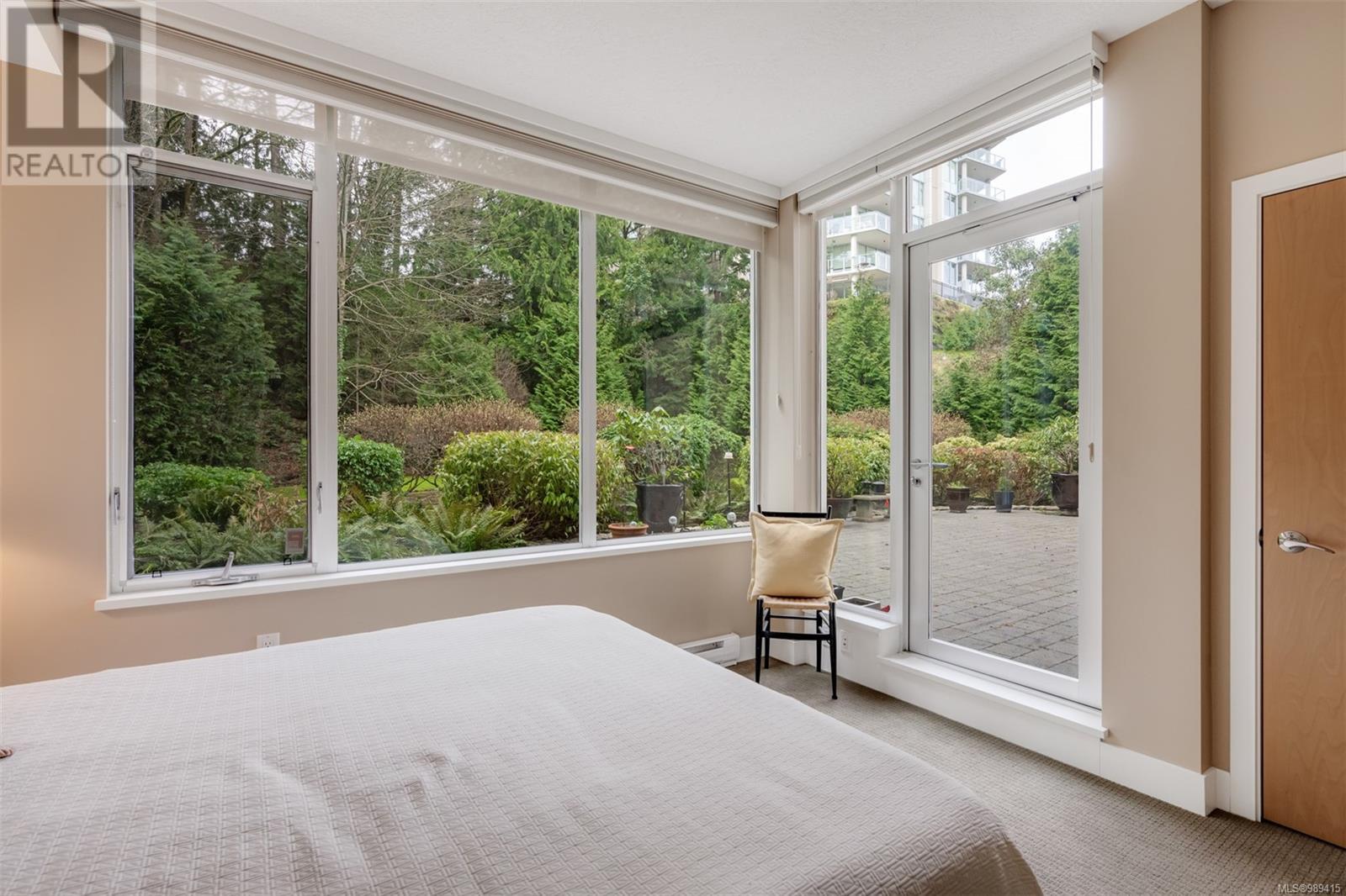 101 748 Sayward Hill Terr
