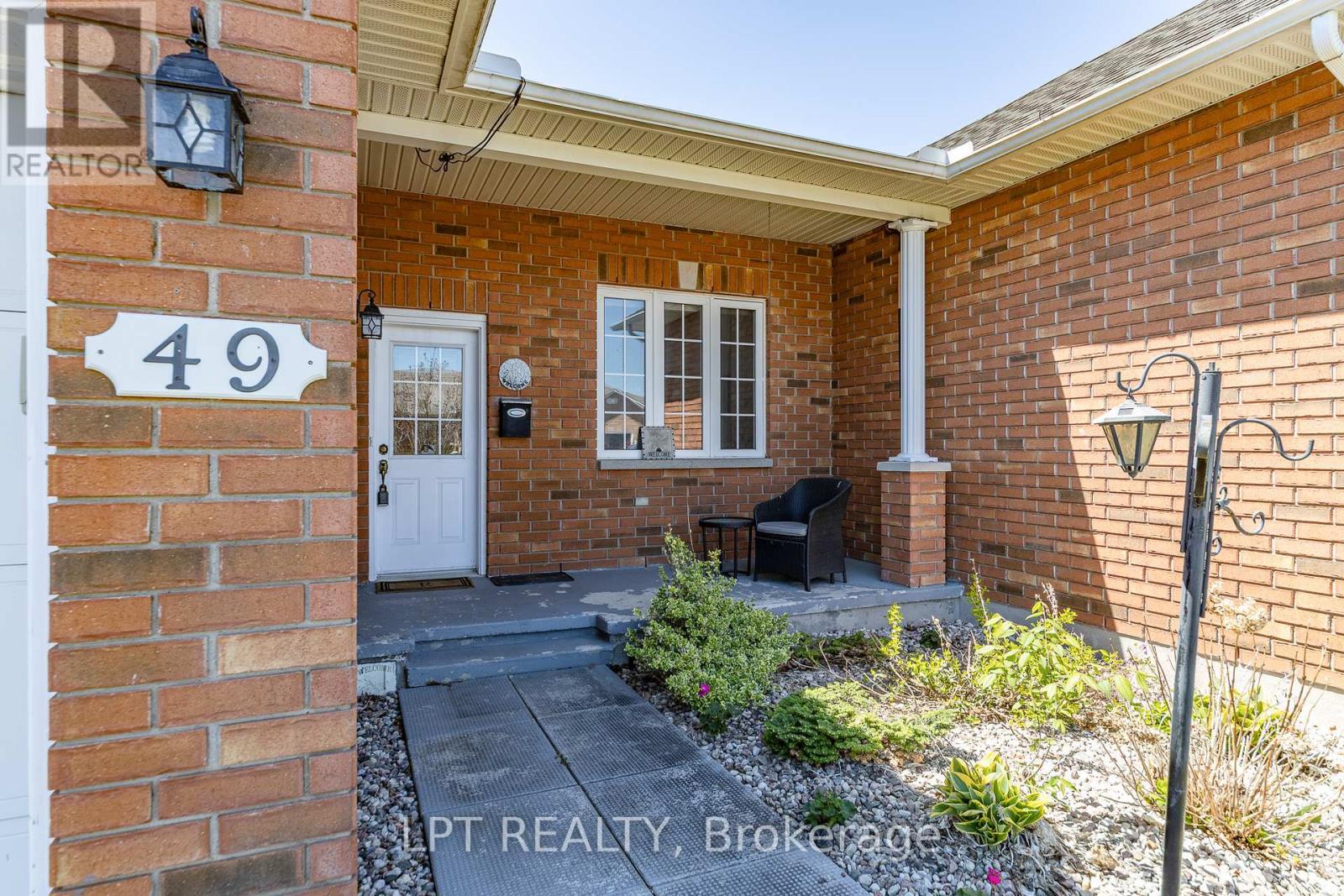 49 MELVILLE ROAD