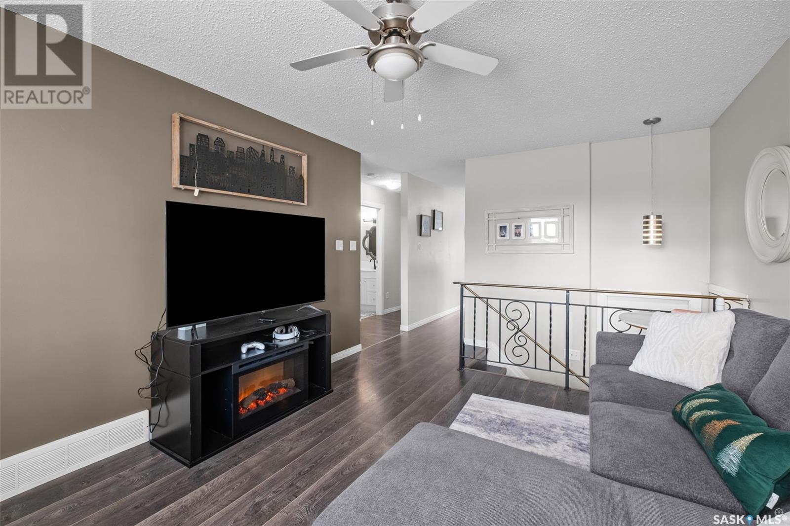 1501 McIntosh DRIVE