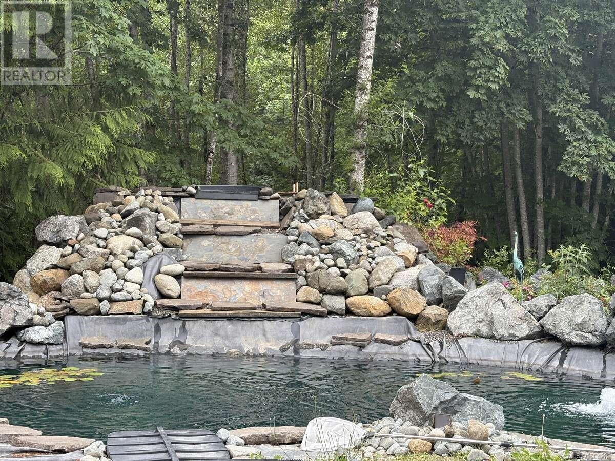 3700 River Rd