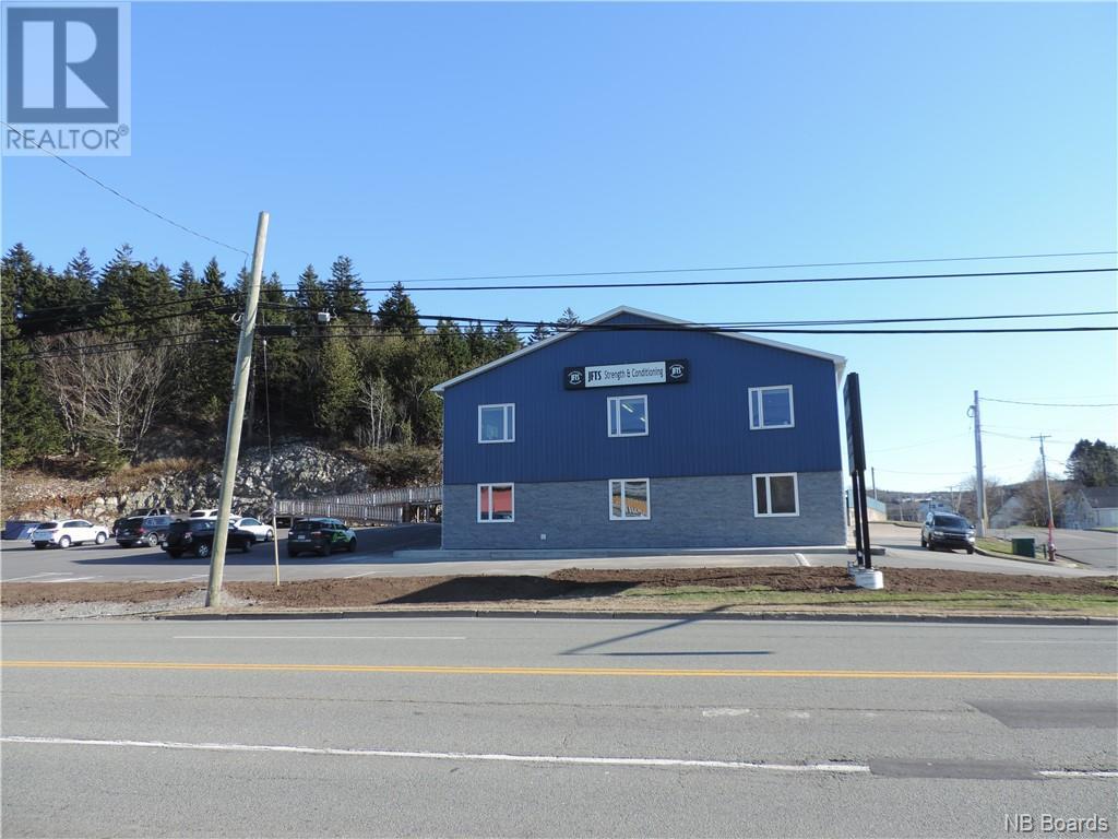 Photo 1 of 7 — 680 Rothesay Avenue, Saint John, NB E2H2H5
