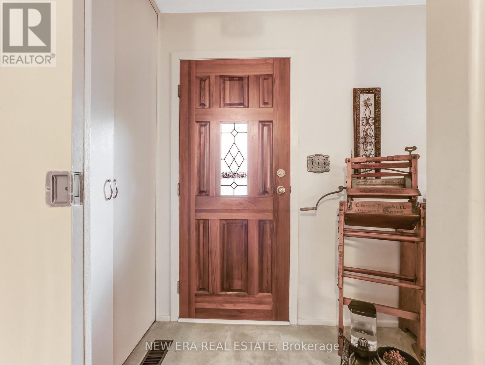 30 BLUERIDGE CRESCENT