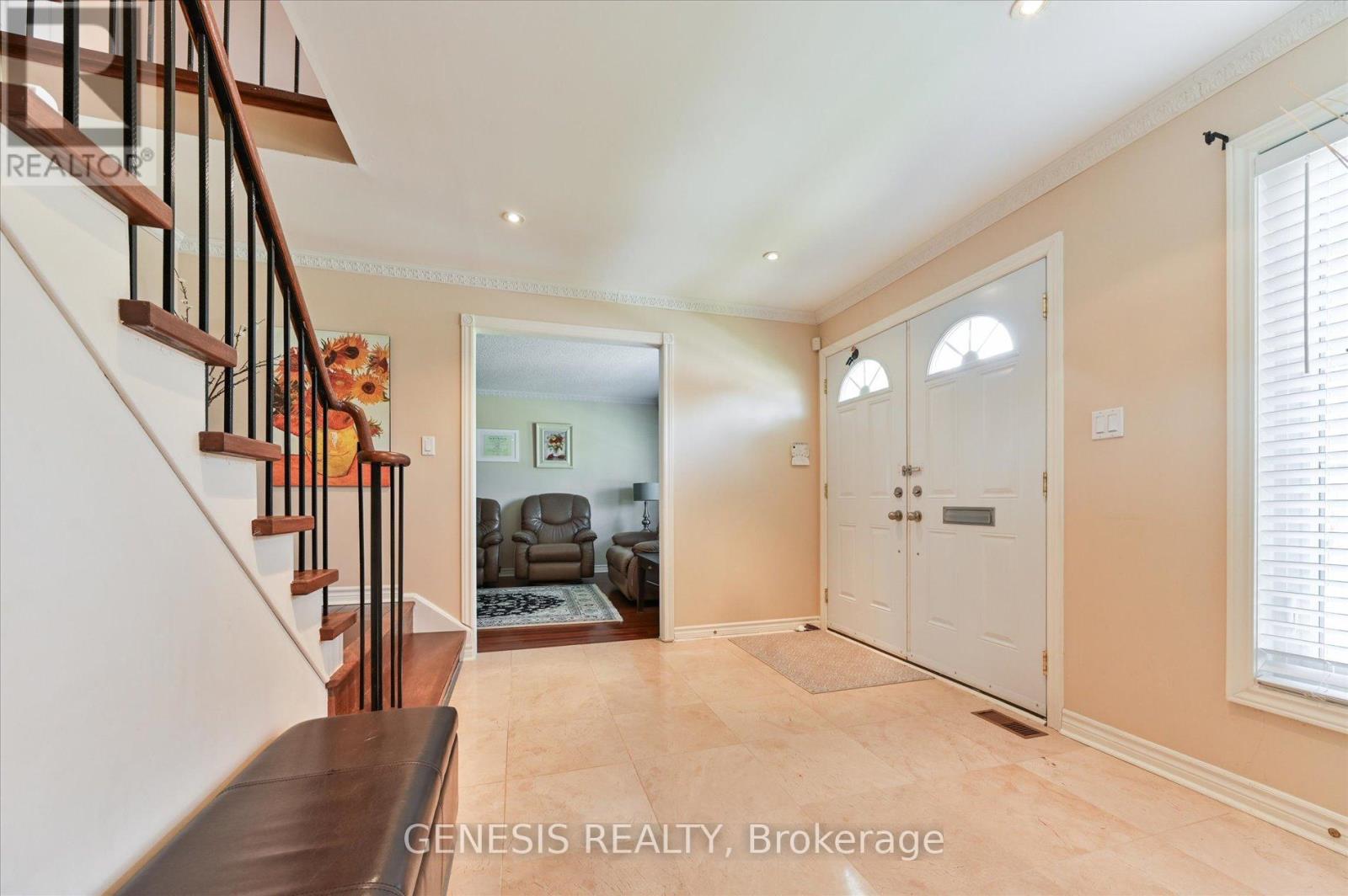 242 BANBURY ROAD