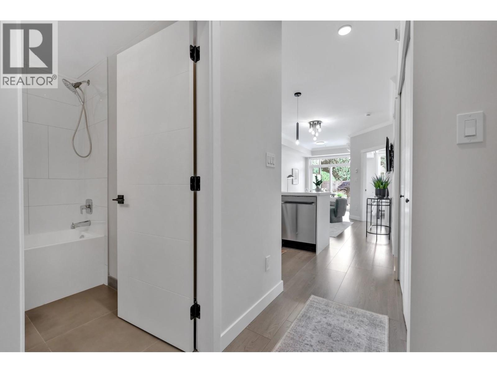 210 12133 223 STREET