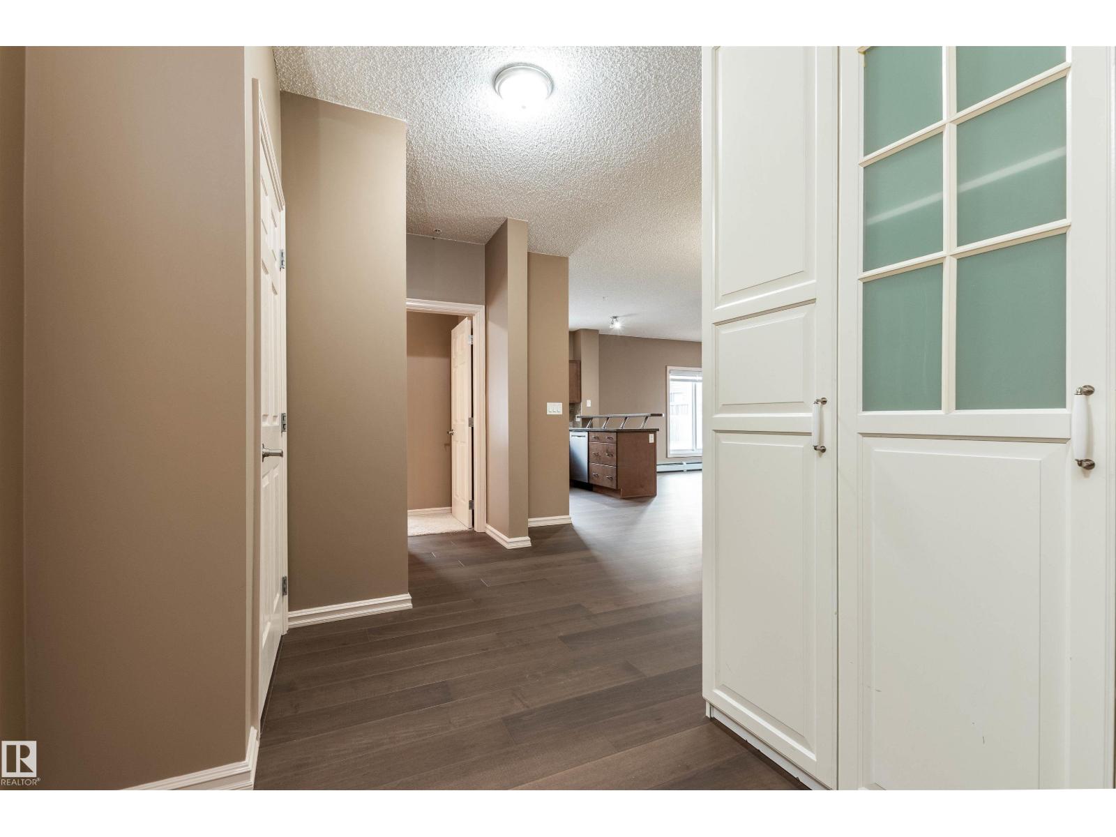 #114 263 MacEwan RD SW