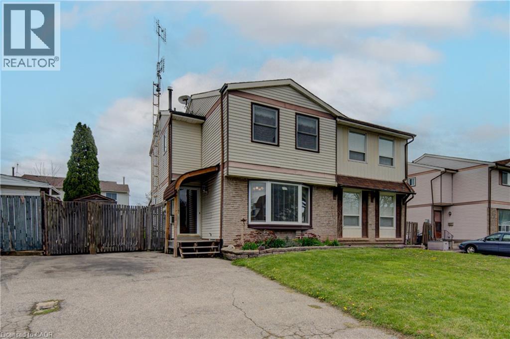19 WHITE OWL Crescent