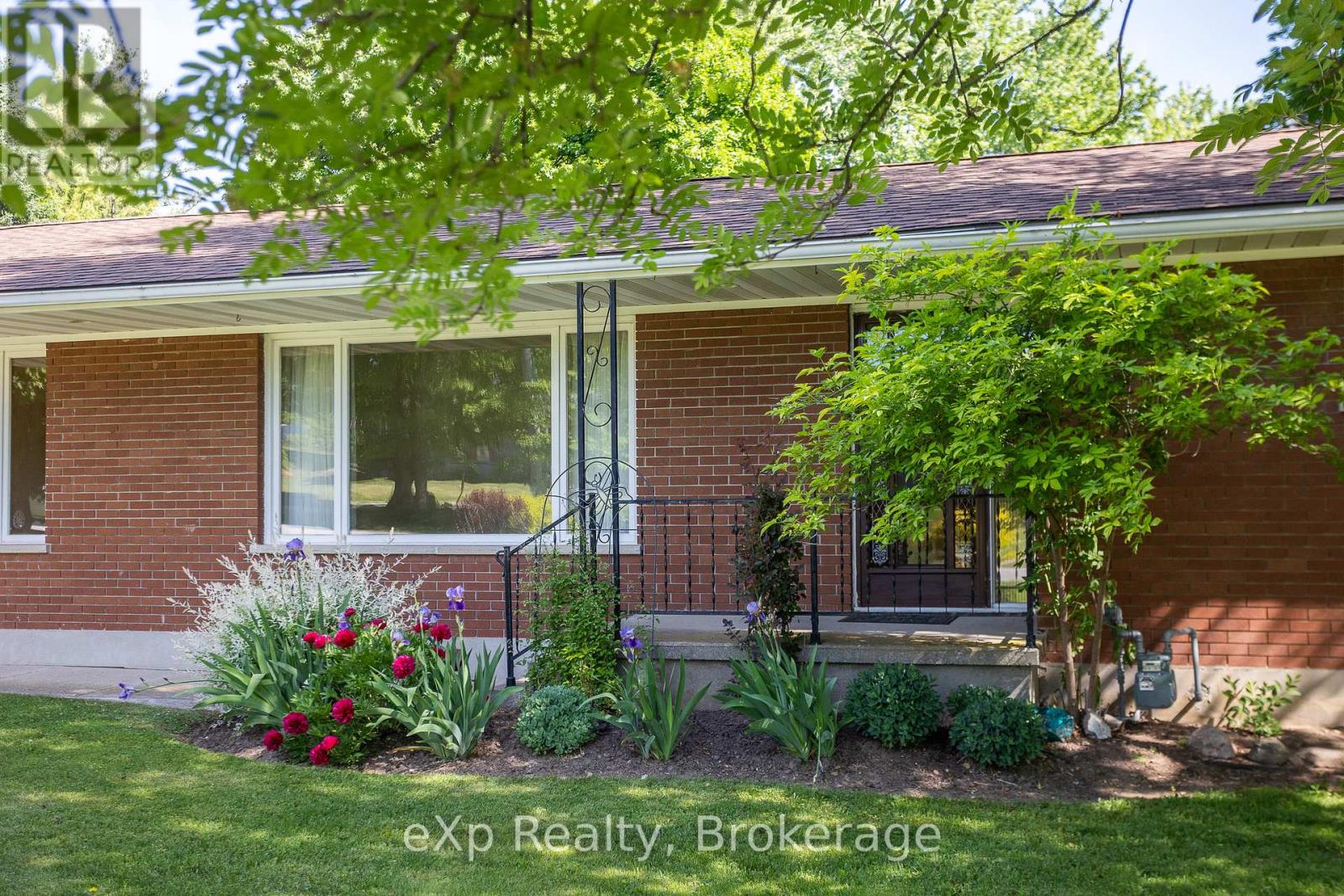 823015 MASSIE ROAD
