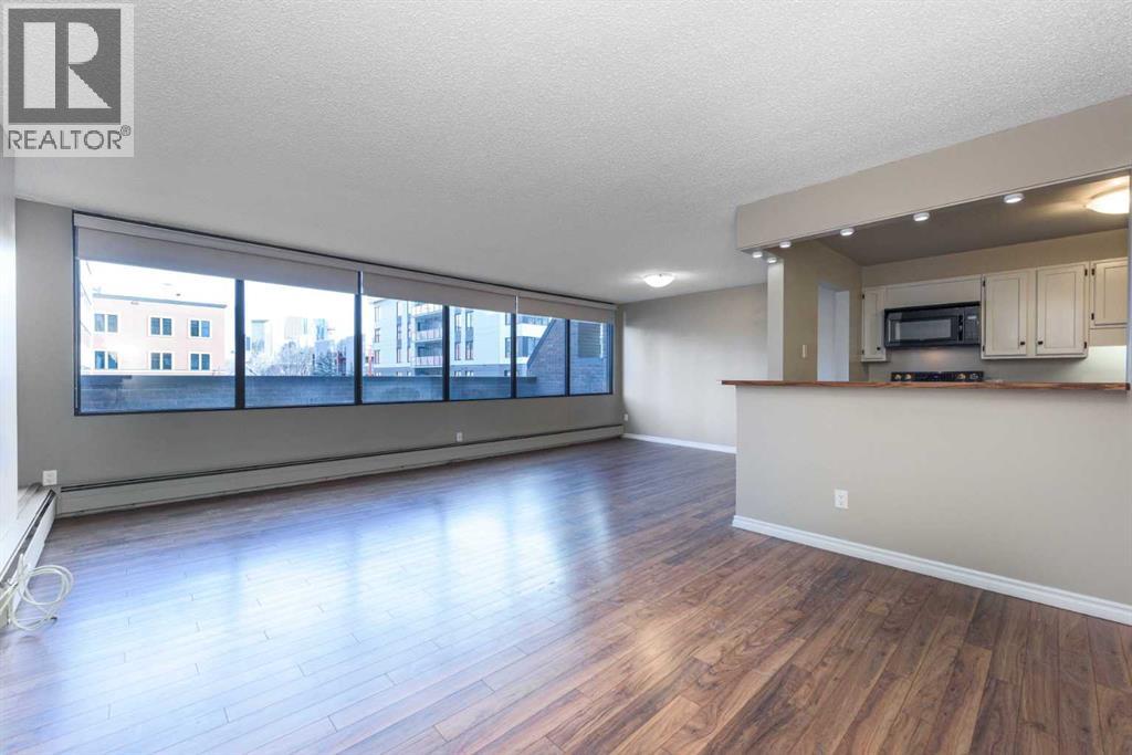 203, 330 26 Avenue SW