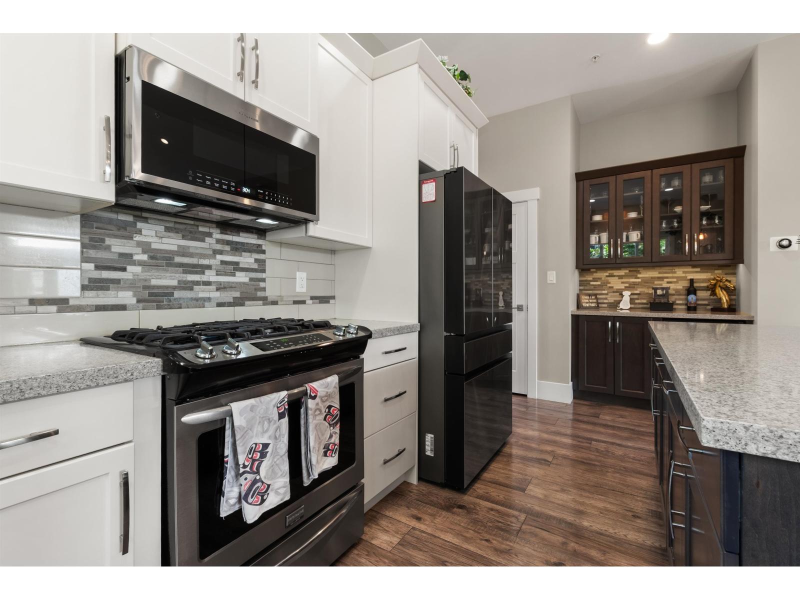 3 5144 DHALIWAL PLACE|Promontory