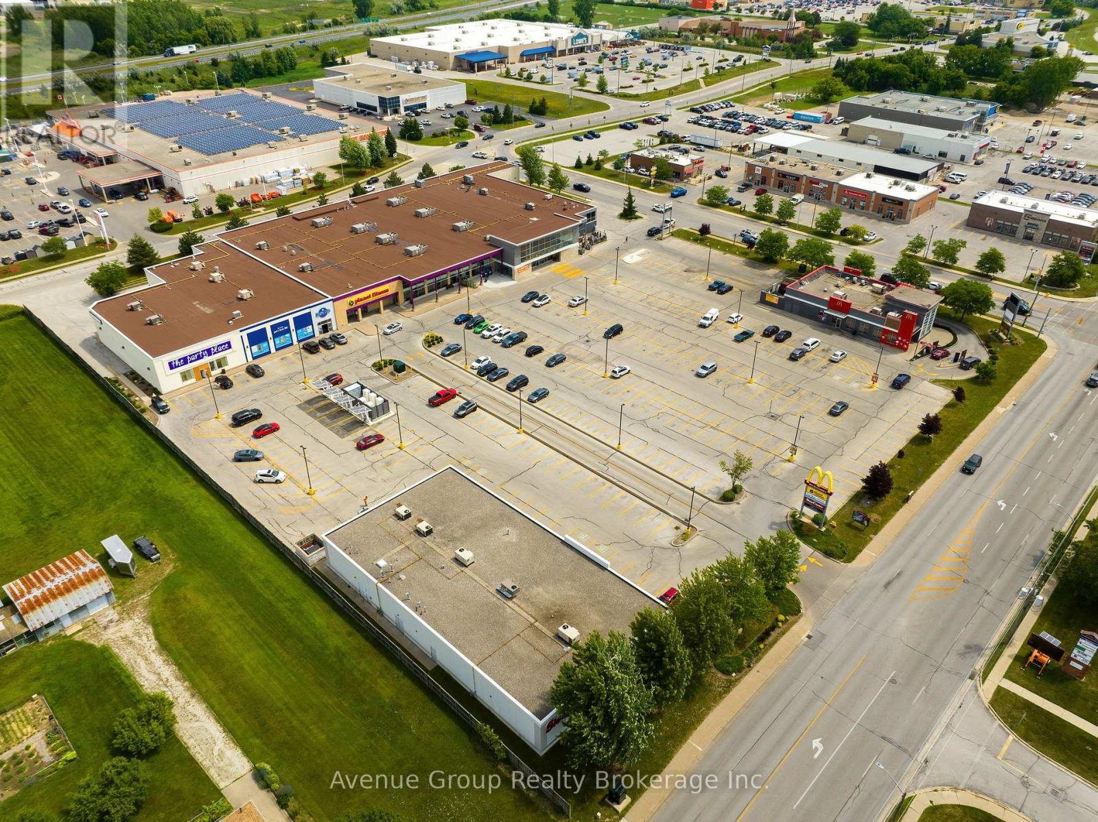 B0001 - 1330 EXMOUTH STREET