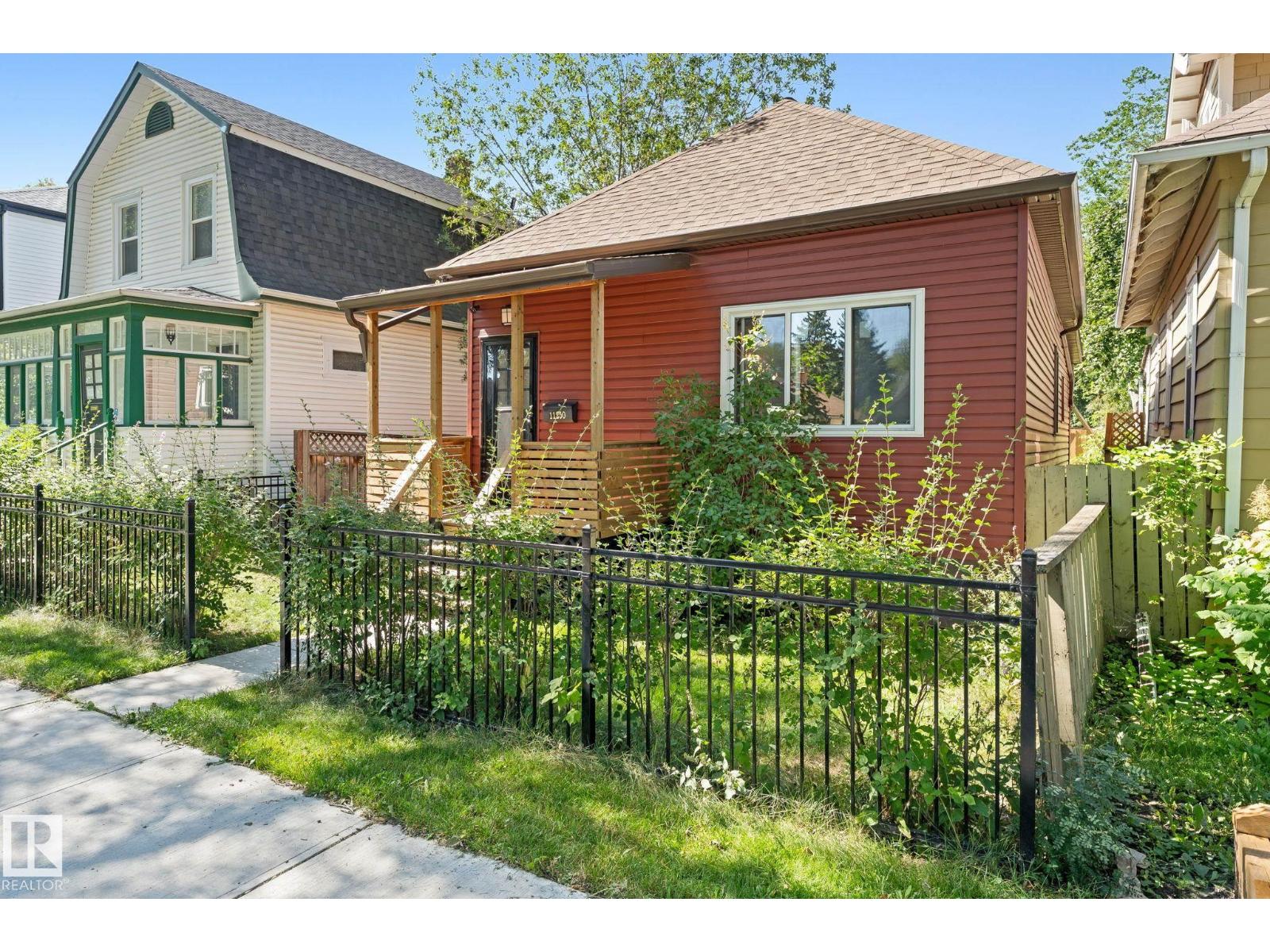 11250 92 ST NW