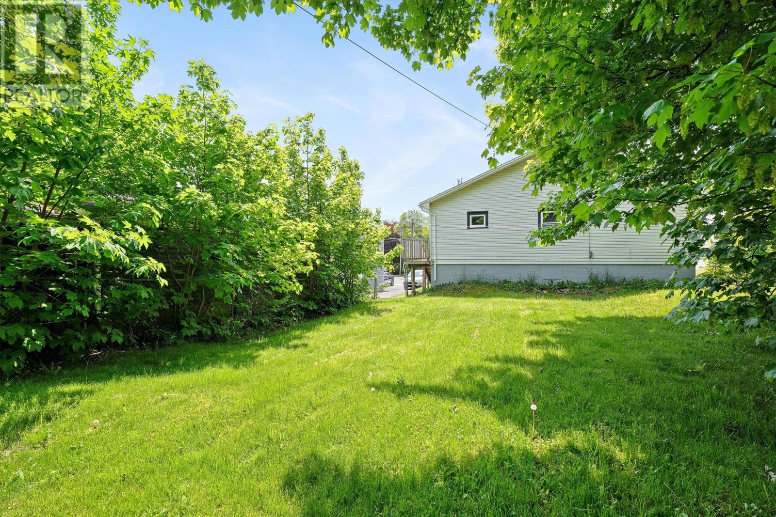 398 Hamilton Avenue Extension