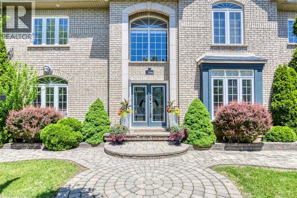 2389 GRAND OAK Trail