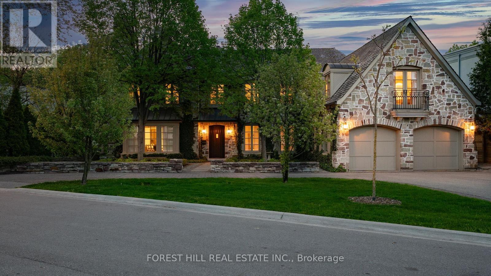 102 SANDRINGHAM DRIVE