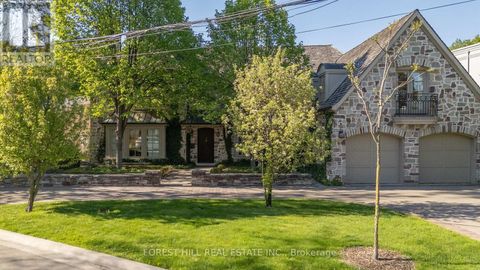 102 SANDRINGHAM DRIVE Toronto (Lawrence Park North) ON M3H1C9