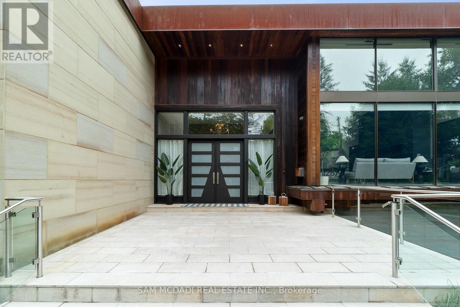 1287 BIRCHVIEW DRIVE