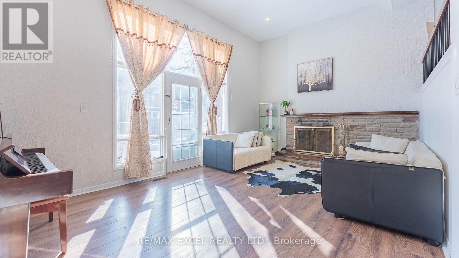 1 - 20 CROCKAMHILL DRIVE