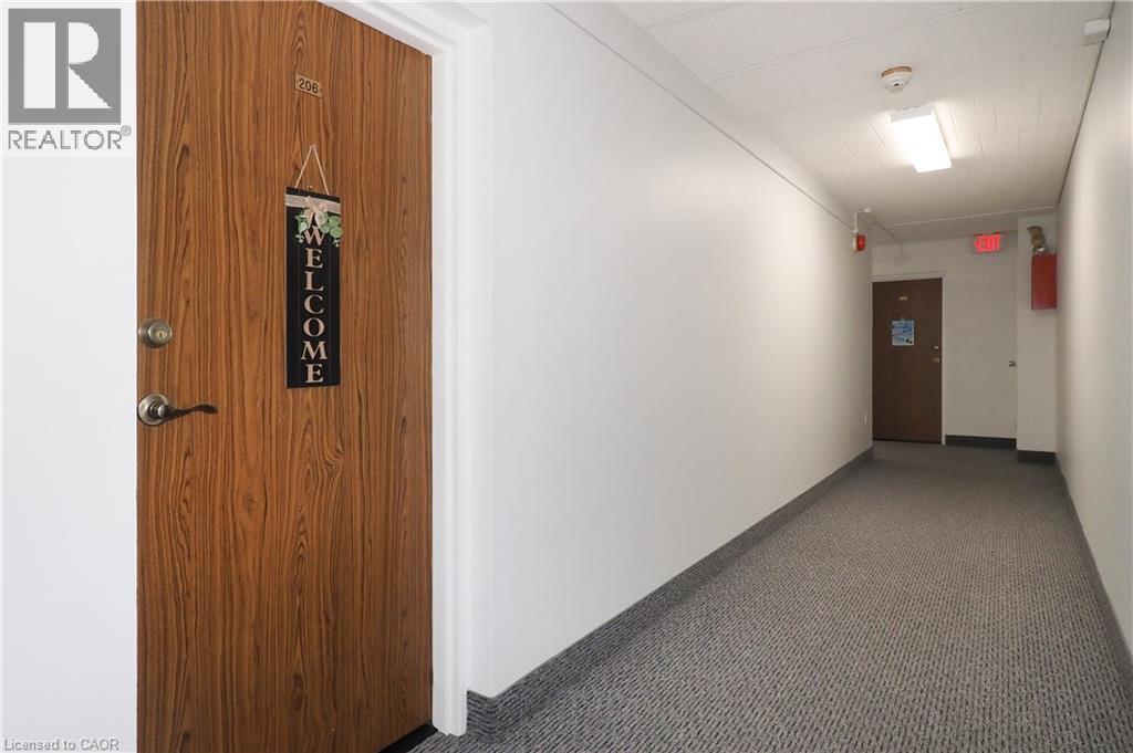 6 WALTON Avenue Unit# 206