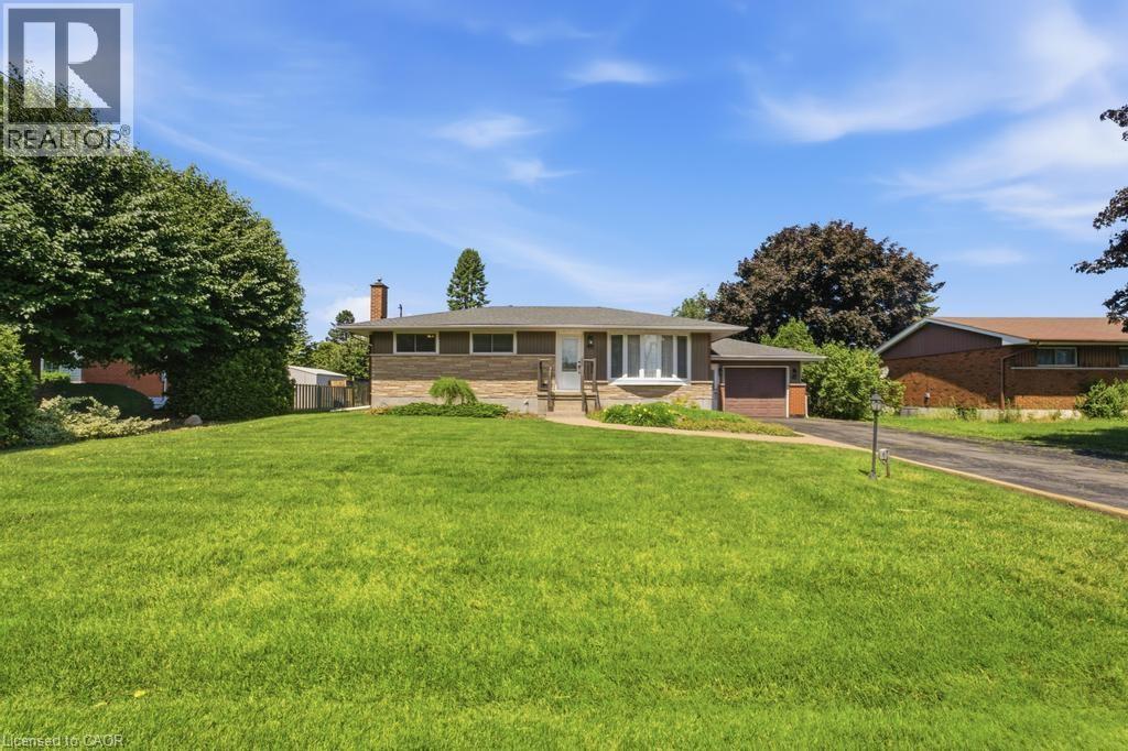 41 ORIOLE Crescent