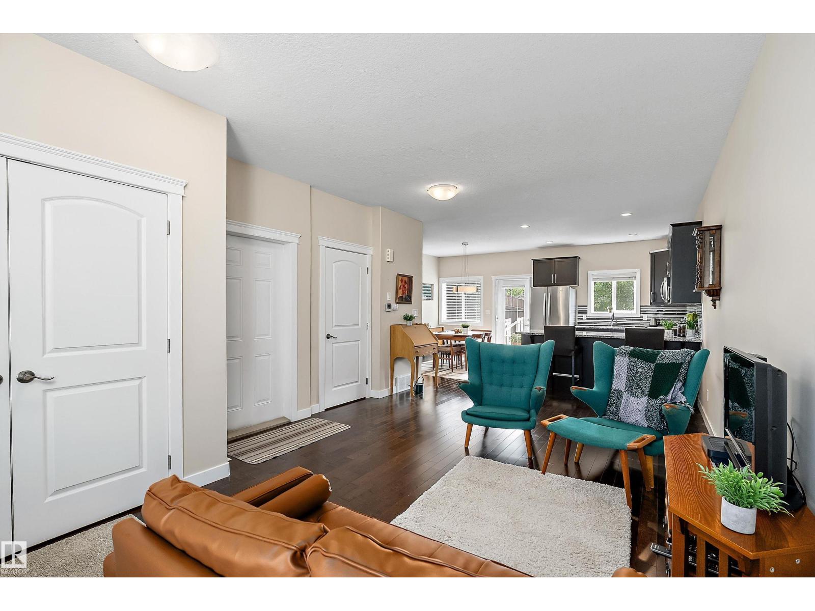 #39 401 BOTHWELL DR