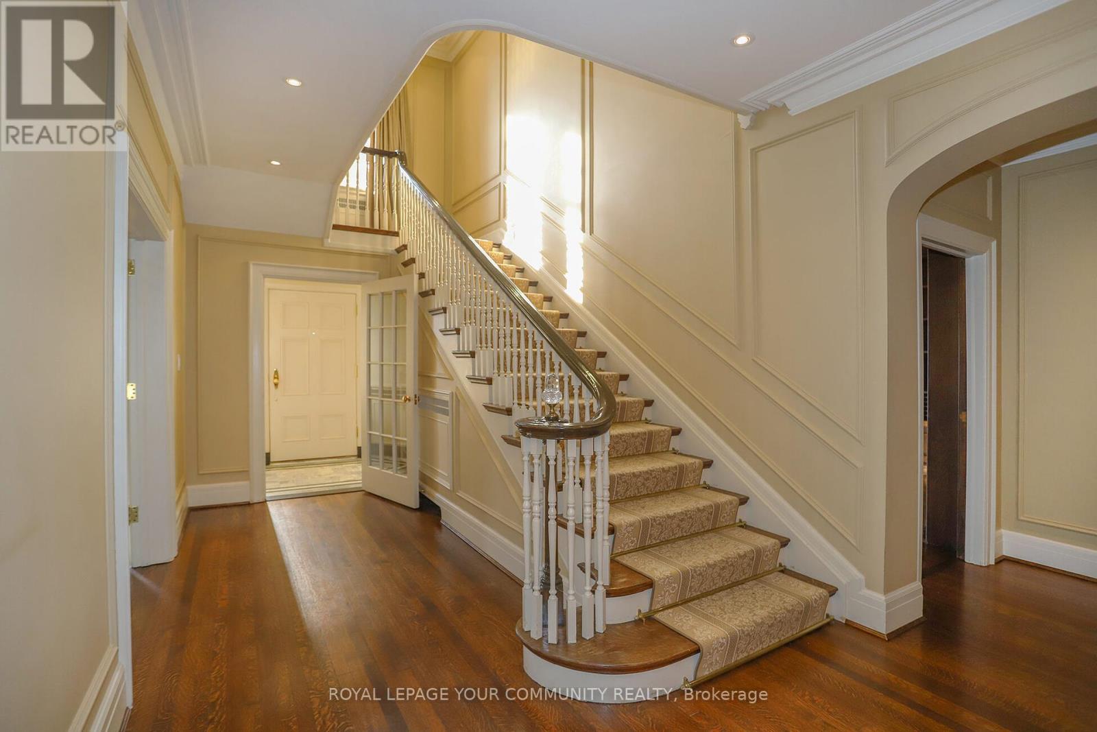 7 ROSEMARY LANE