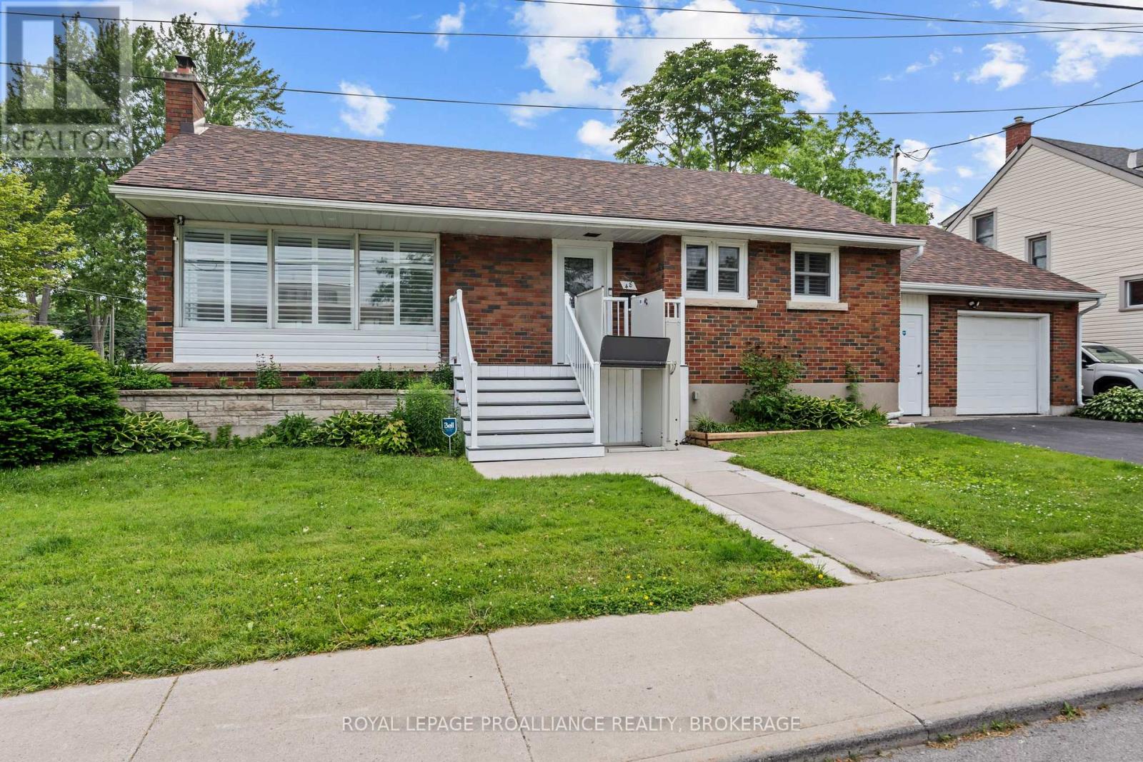 48 ELLERBECK STREET