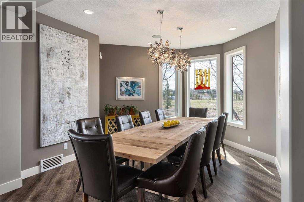 19 Panorama Bay SW