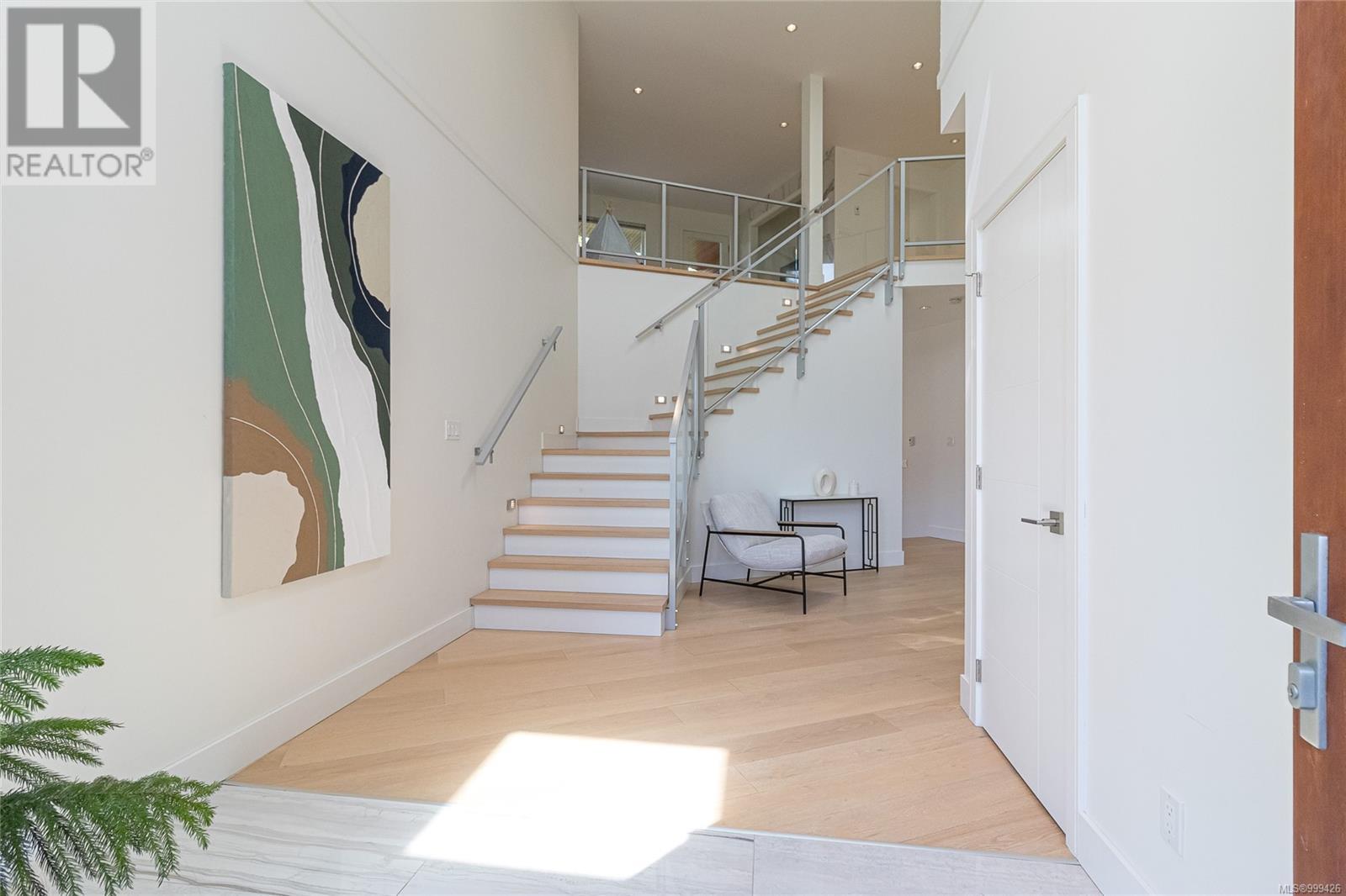 1165 Royal Oak Dr