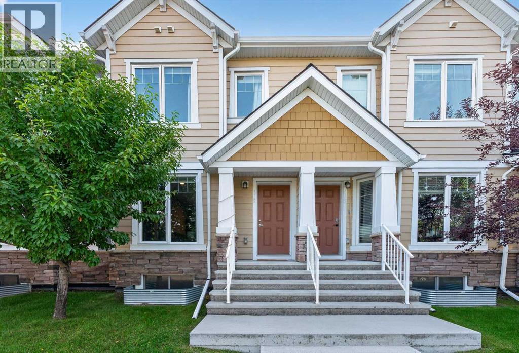102, 2400 Ravenswood View SE