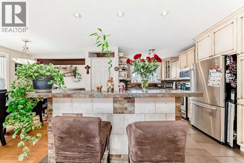 53 Wakefield Drive SW