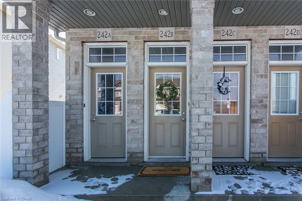 242 WESTMEADOW Drive Unit# B