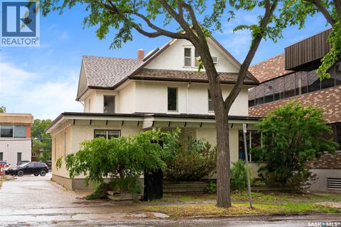 2062 Cornwall STREET Regina SK S4P2K5