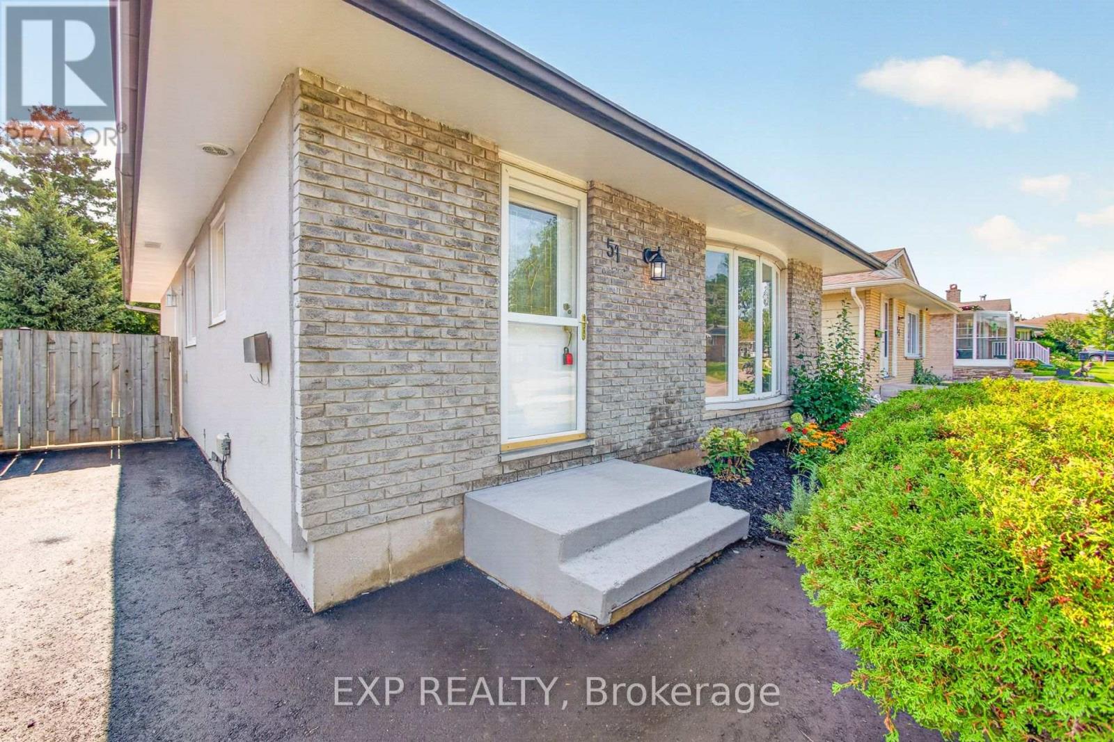 51 APPALACHIAN CRESCENT