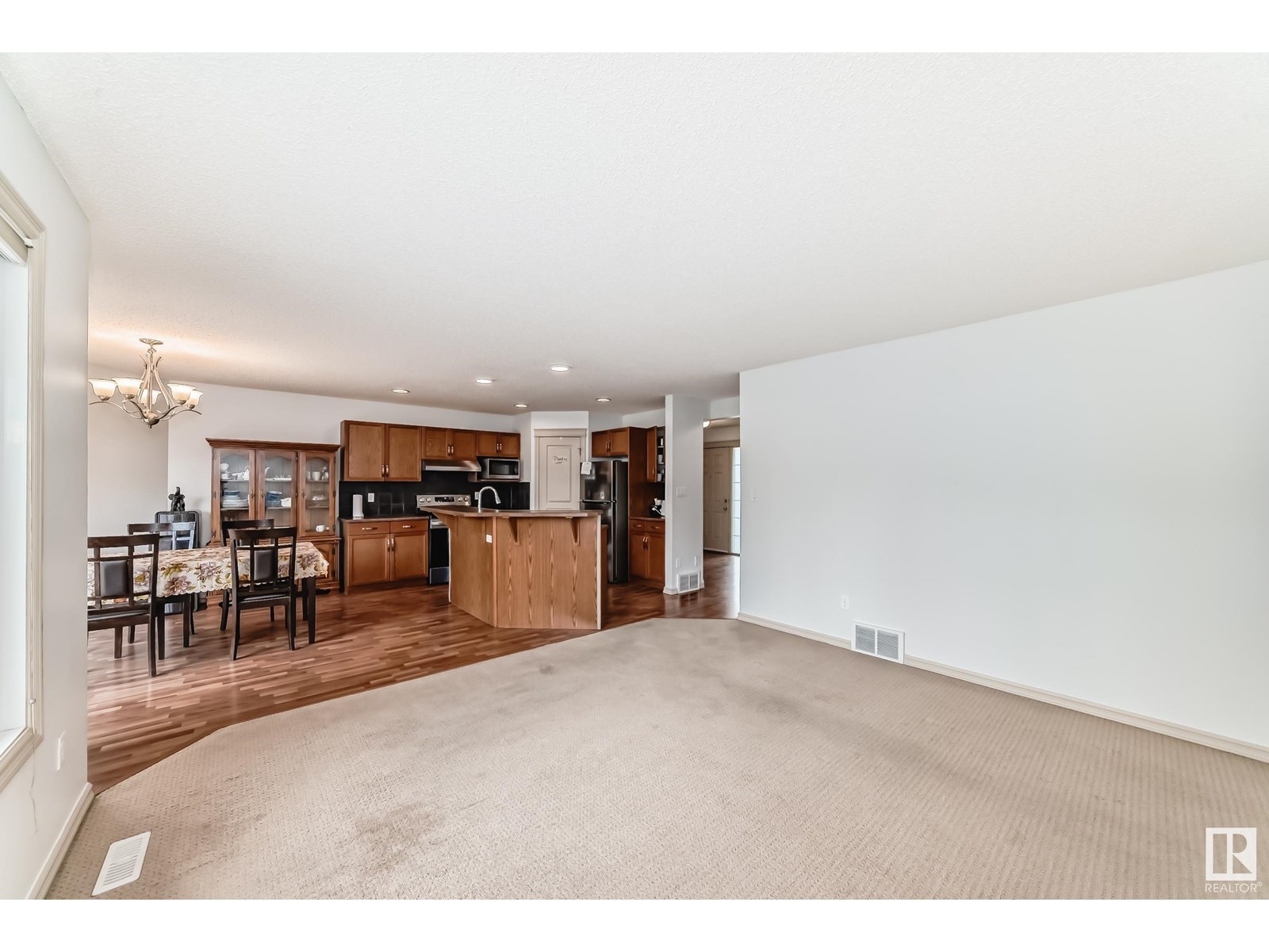 7728 7A AV SW