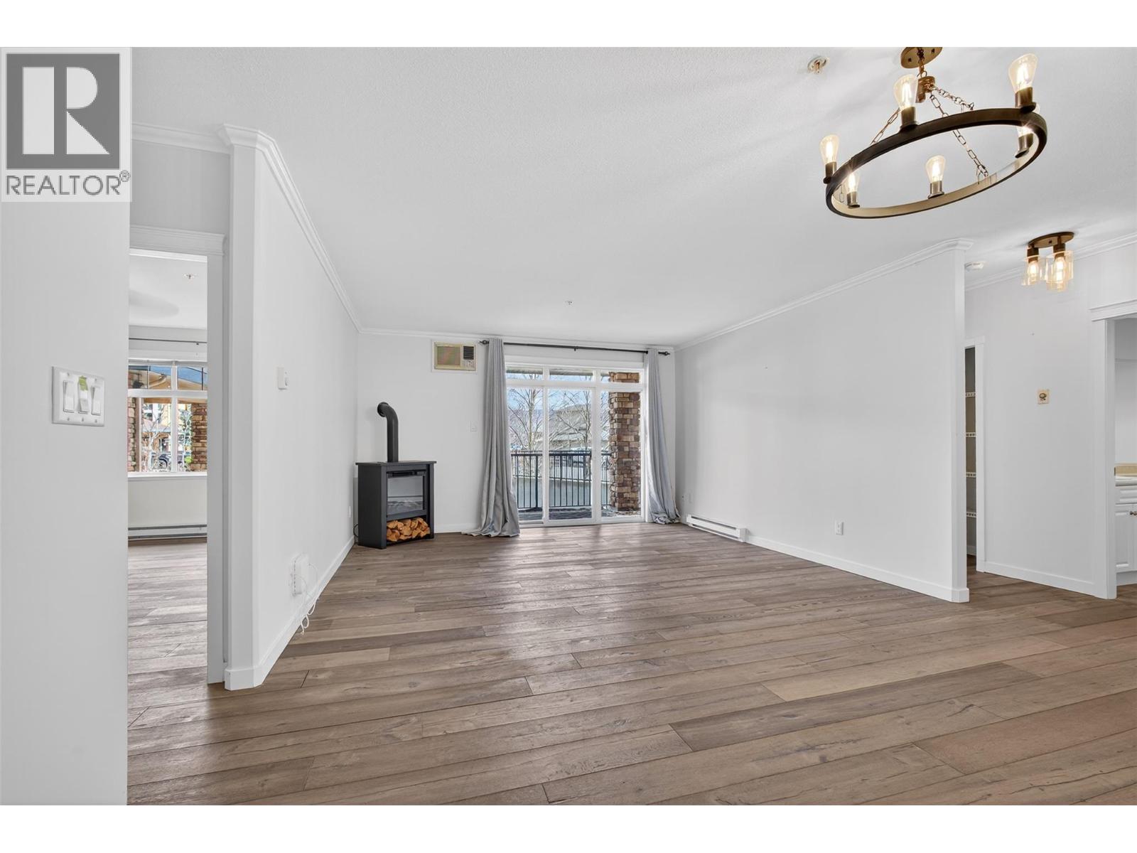 303 Whitman Road Unit# 101