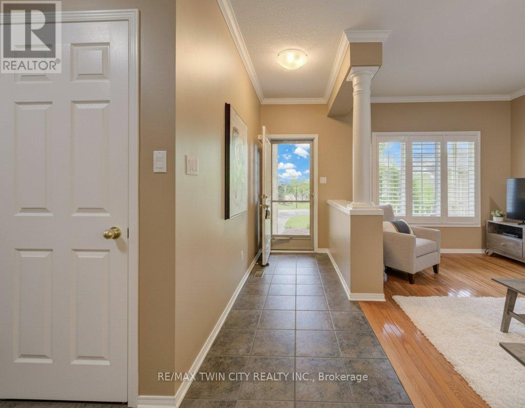 13 - 545 LAURELWOOD DRIVE