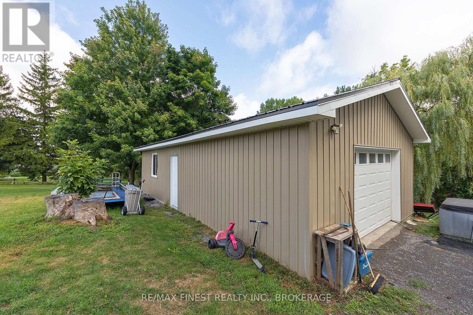 1069 COUNTY ROAD 9