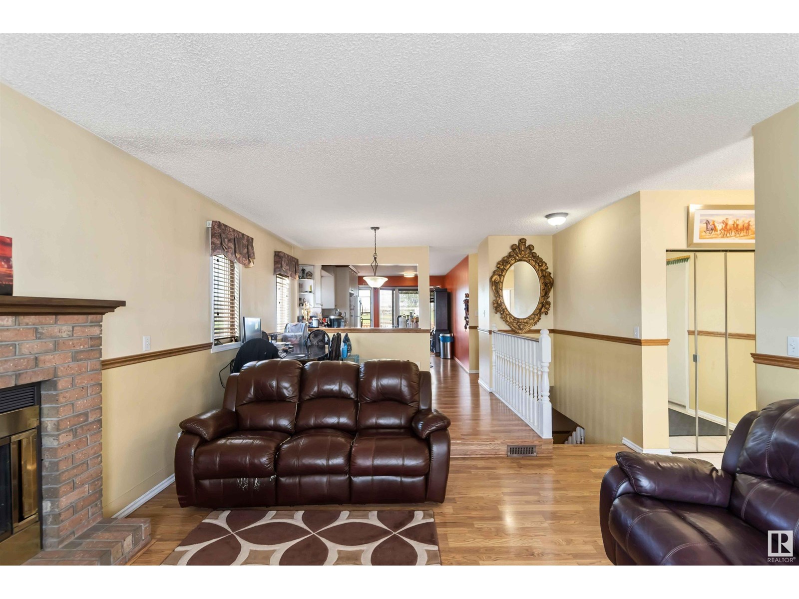 15839 78 ST NW