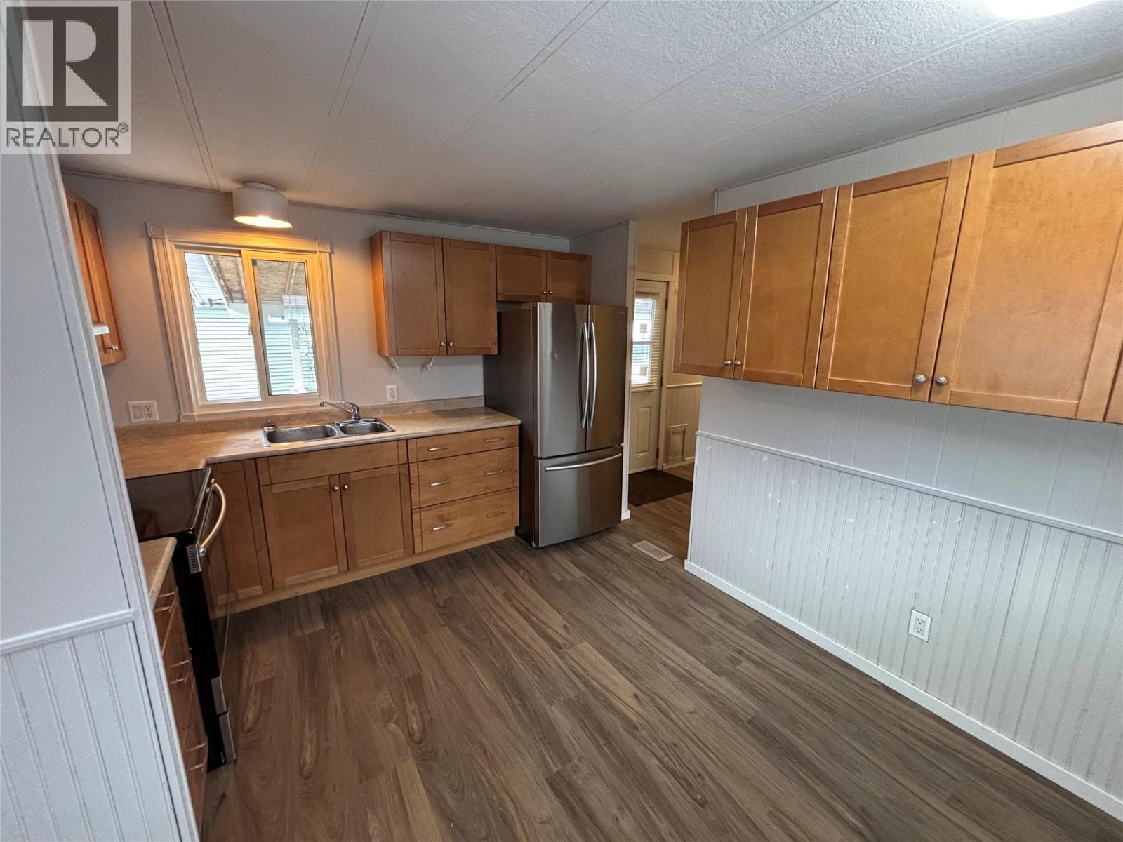 446 Lumby Mabel Lake Road Unit# B6