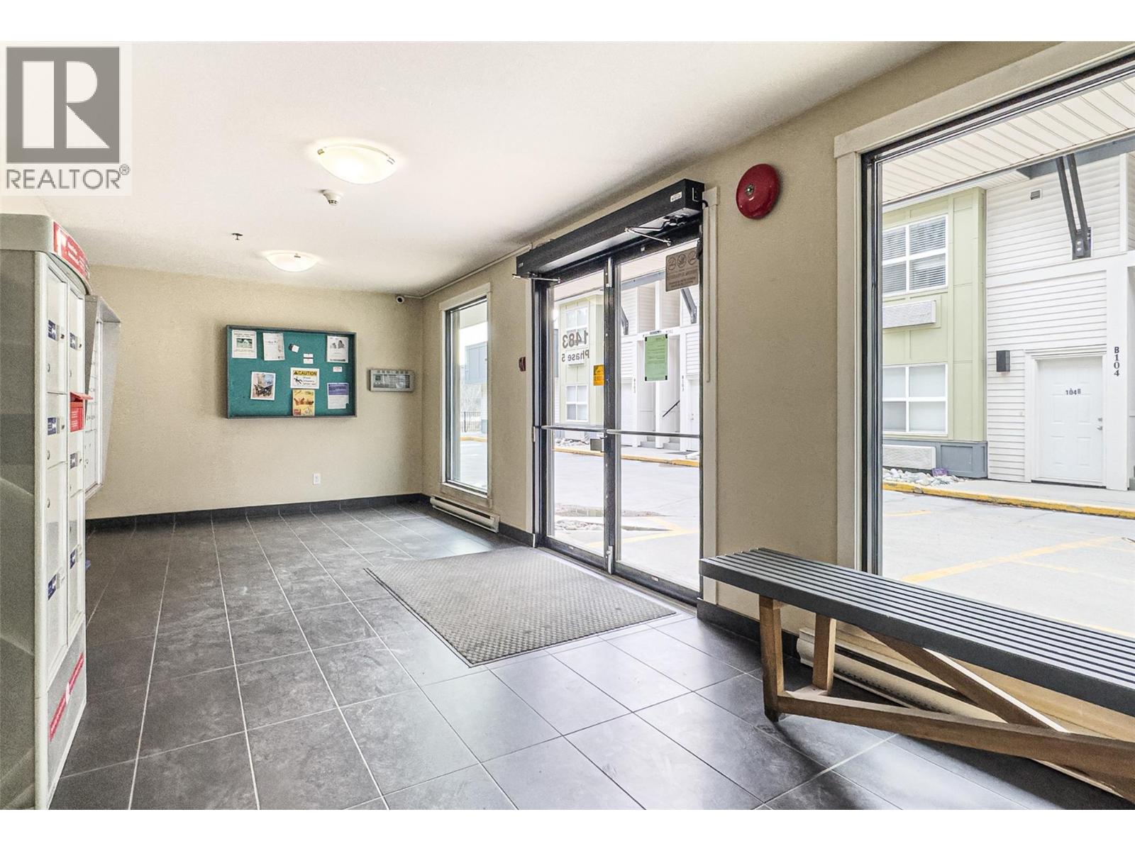 1483 Glenmore Road N Unit# 202