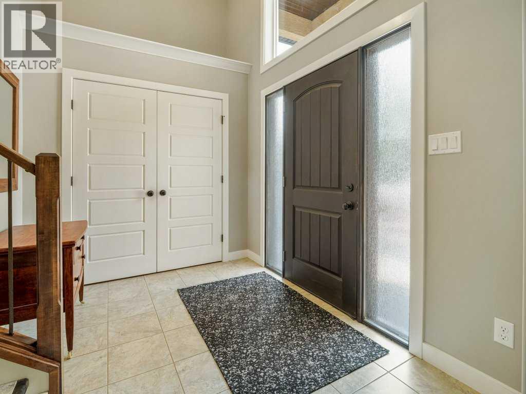 43 Riverine Lane W
