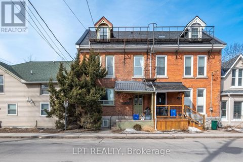374 BARRIE STREET Kingston (East of Sir John A. Blvd) ON K7K3T4