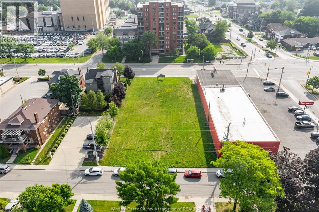 1170 PELISSIER STREET