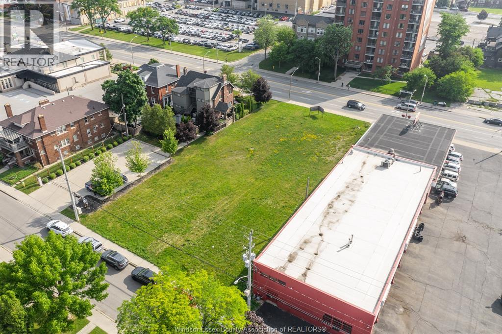 1170 PELISSIER STREET