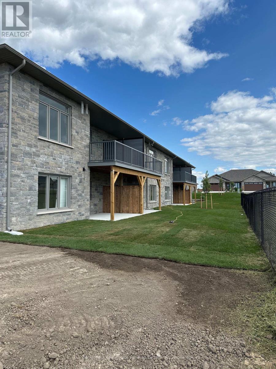 60 CAVALIER CRESCENT